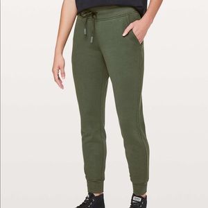 Lululemon Warm Down Jogger 28” Camo Green Size 6